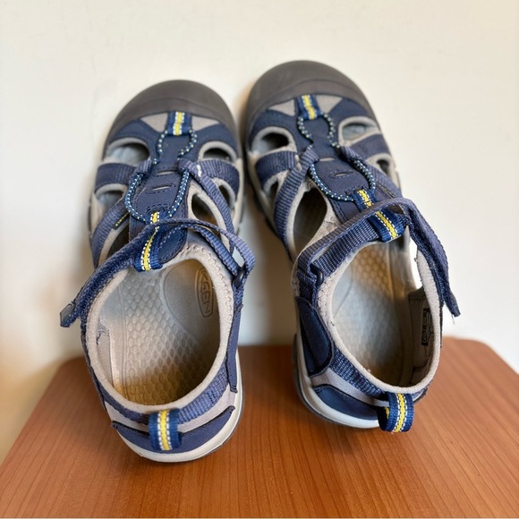 KEEN Venice H2 Sandals Little Kids' Hiking Shoes Navy Blue Kids size 3 - Picture 6 of 7